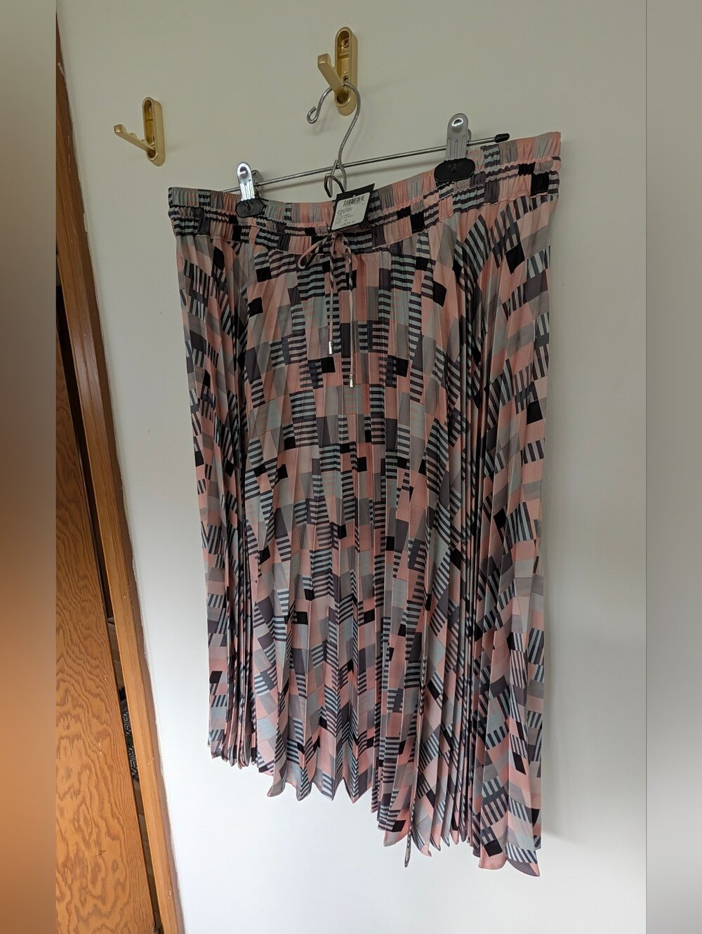 NWT Club Monaco Geometric Pleated Skirt XL